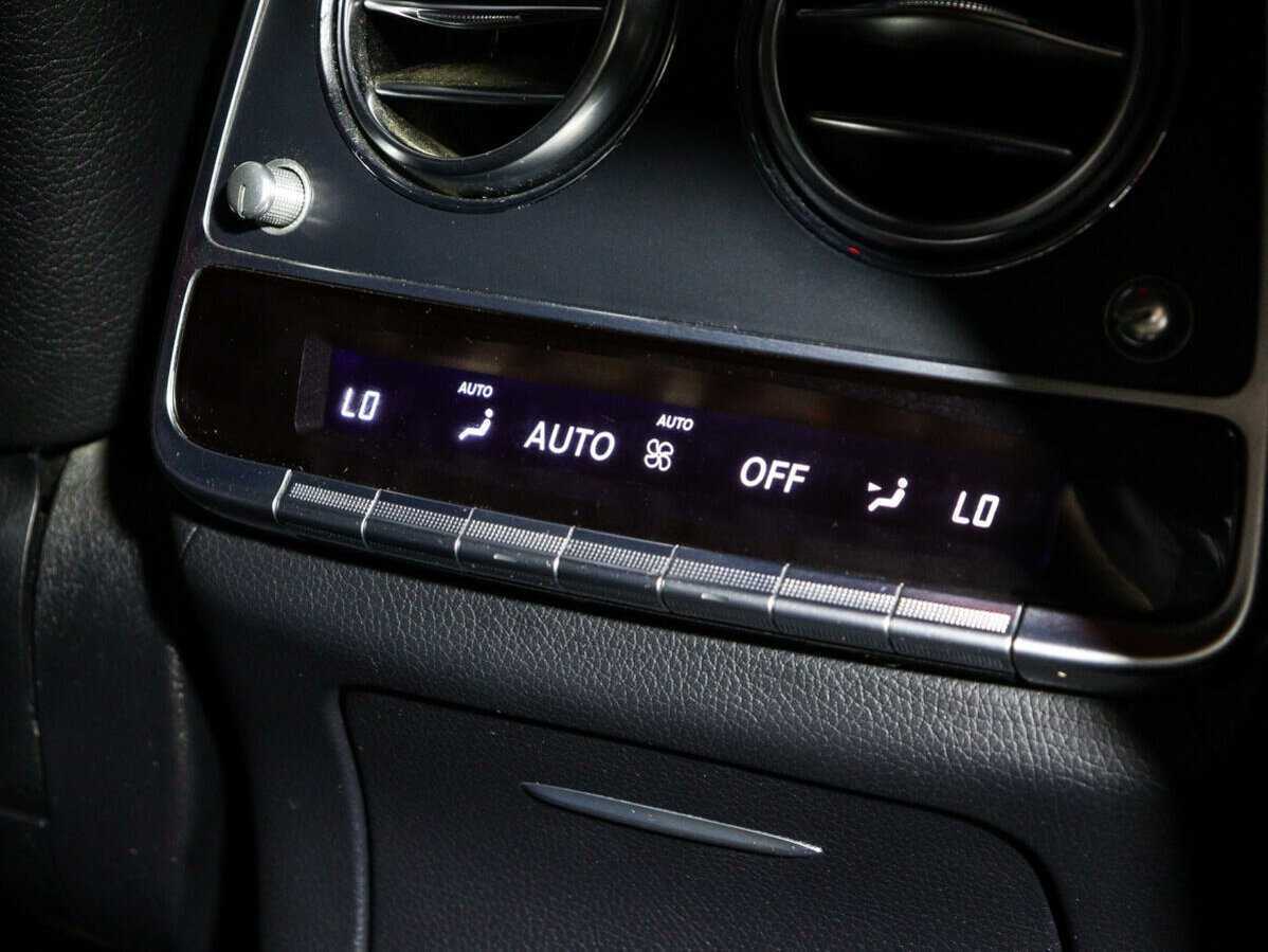 Б/У Мерседес-Бенц С-Класс 2014 года. Фото: #14