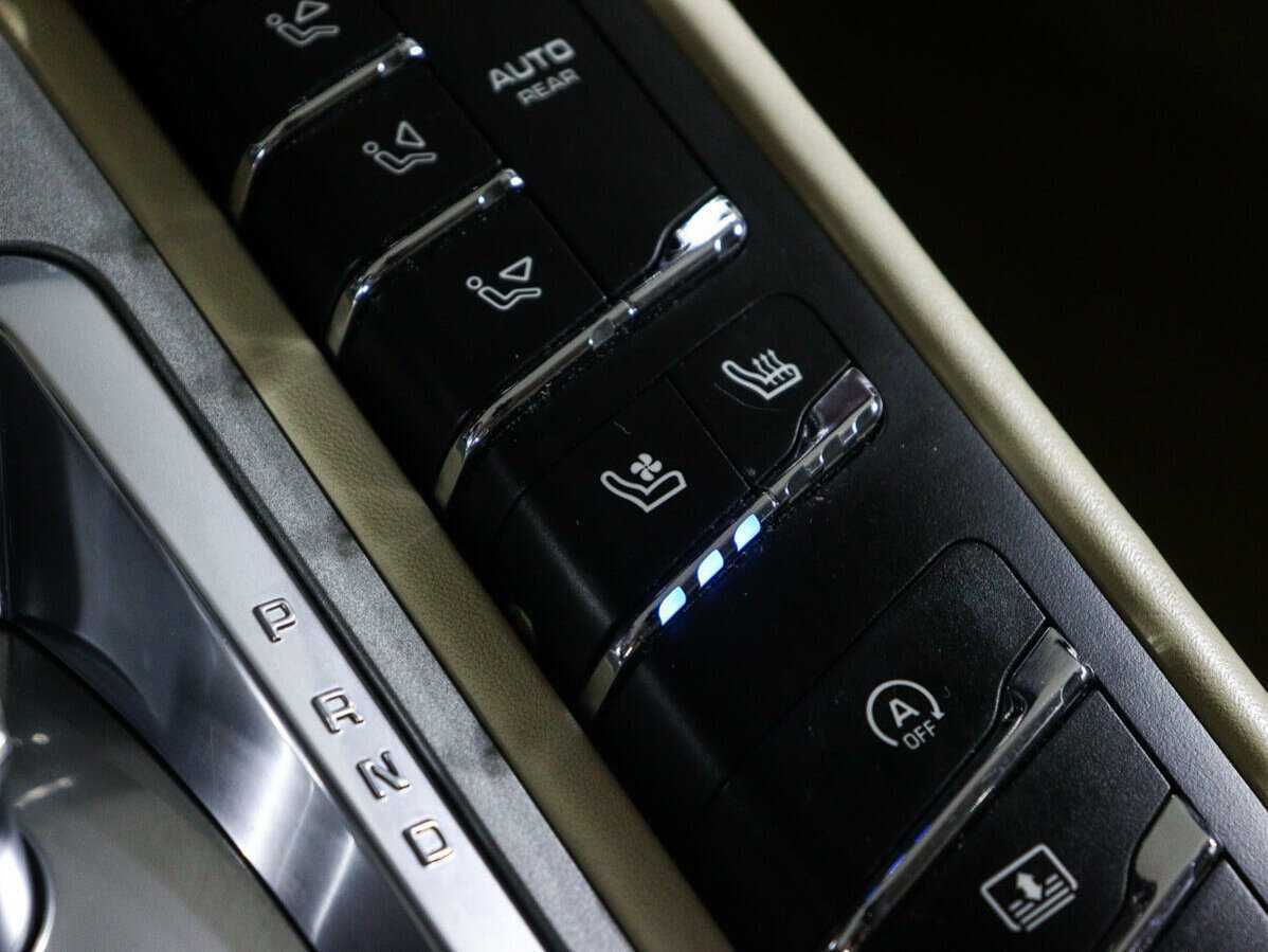 Б/У Порш Панамера 2013 года. Фото: #20