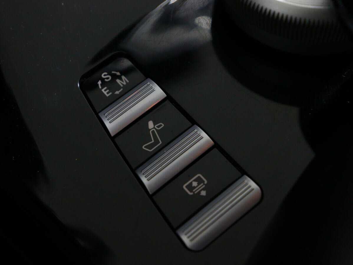 Б/У Мерседес-Бенц С-Класс 2012 года. Фото: #26