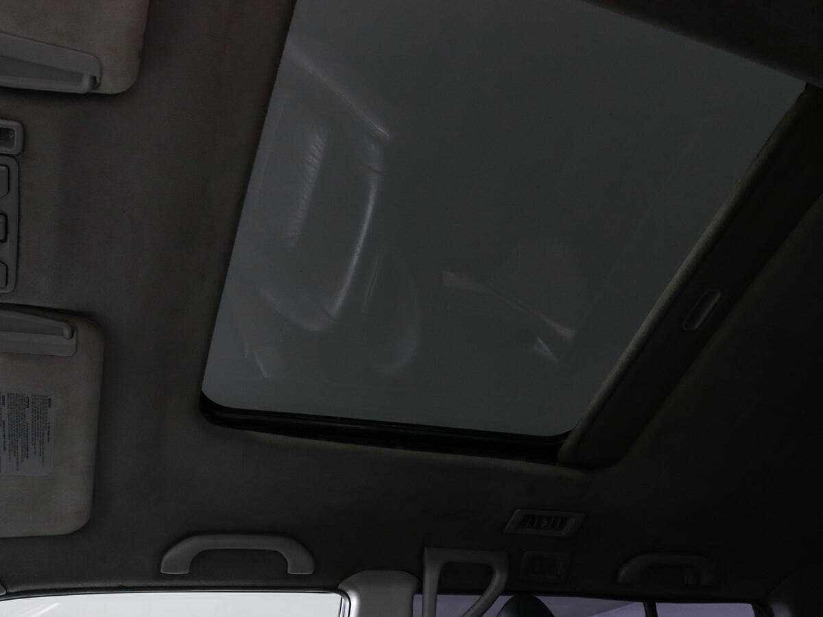 Б/У Митсубиши Паджеро 2002 года. Фото: #12