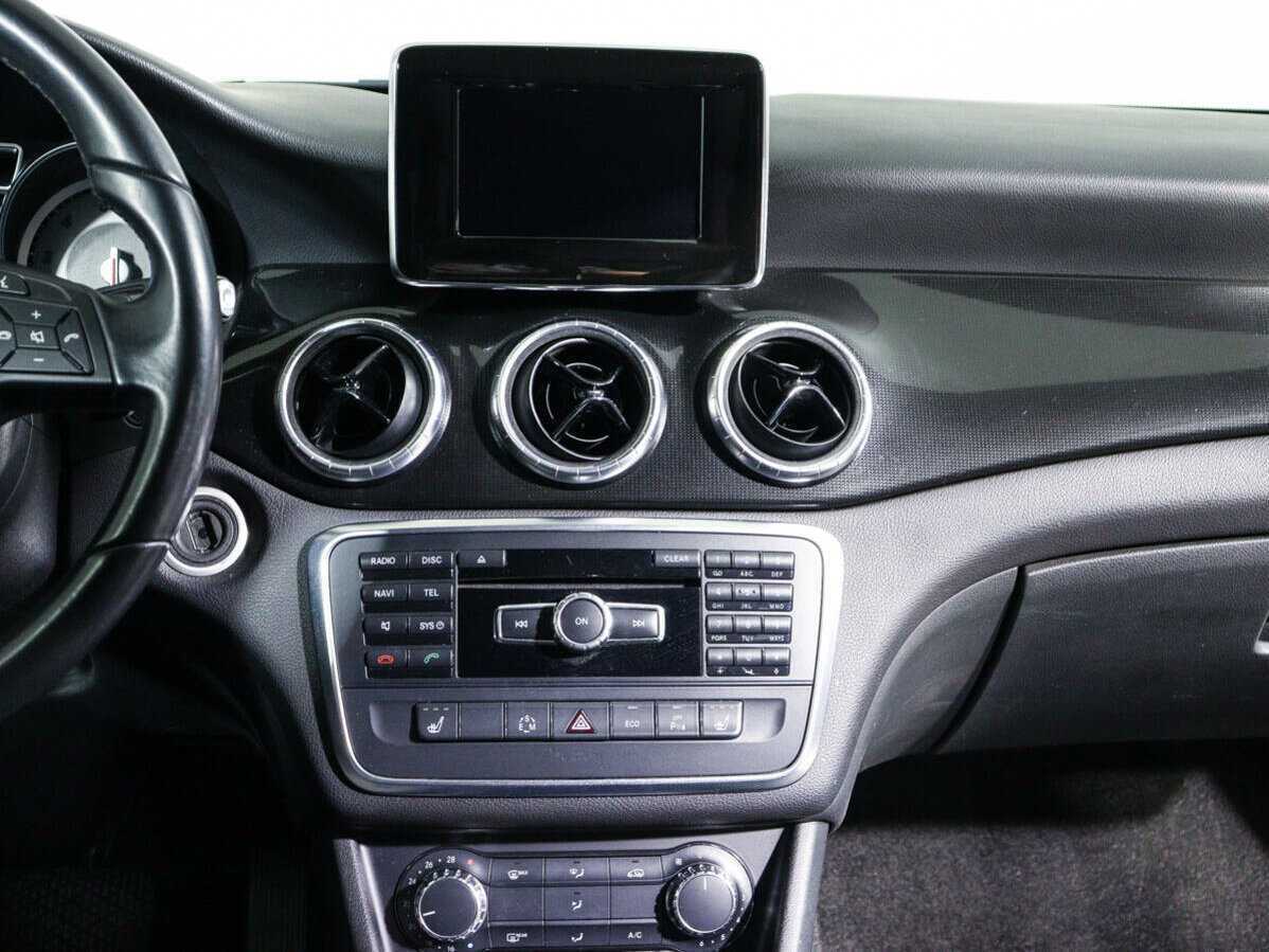 Б/У Мерседес-Бенц КЛА 2013 года. Фото: #12