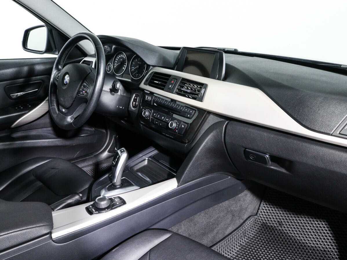 Б/У БМВ 3 серии 2013 года. Фото: #6