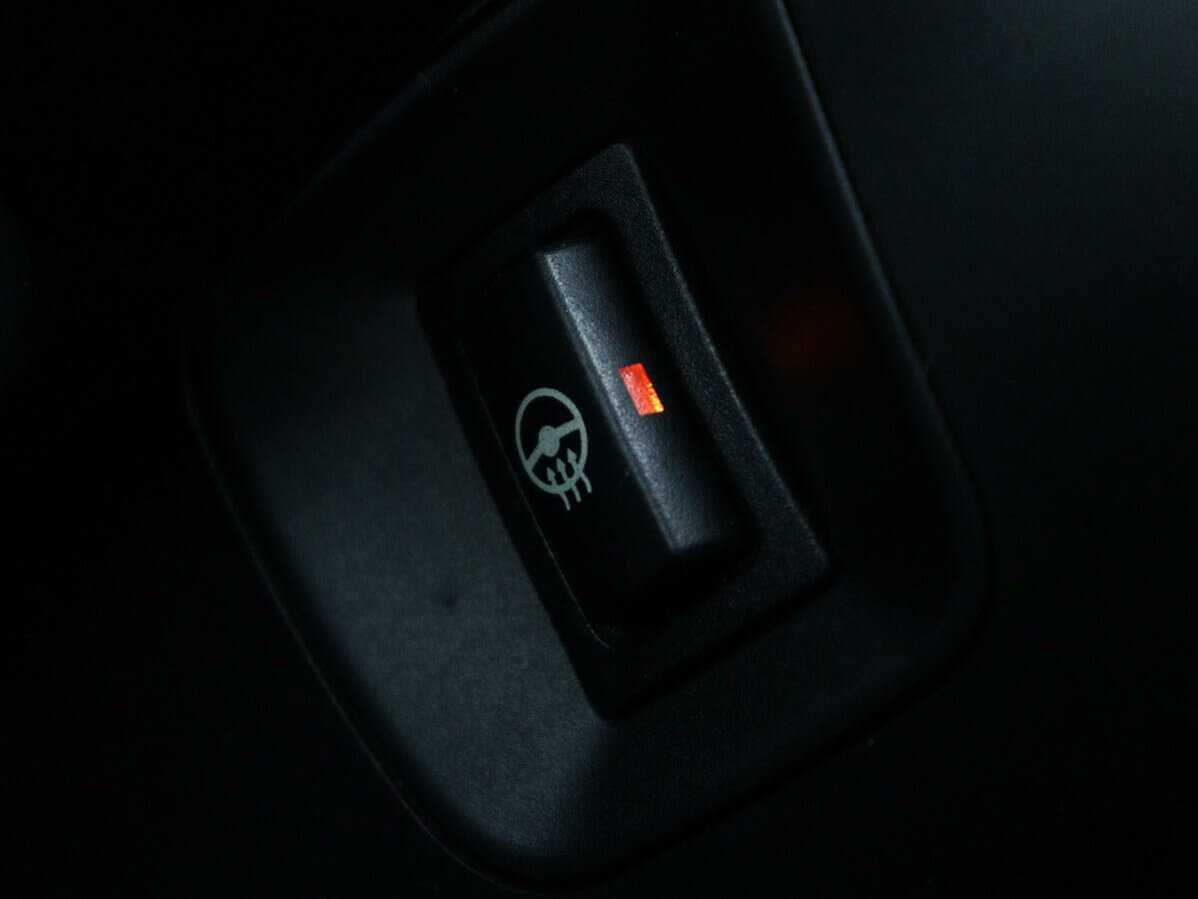 Б/У БМВ 3 серии 2013 года. Фото: #14