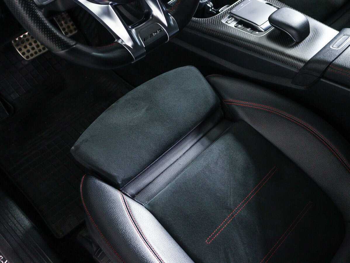 Б/У Мерседес-Бенц А-Класс 2019 года. Фото: #14