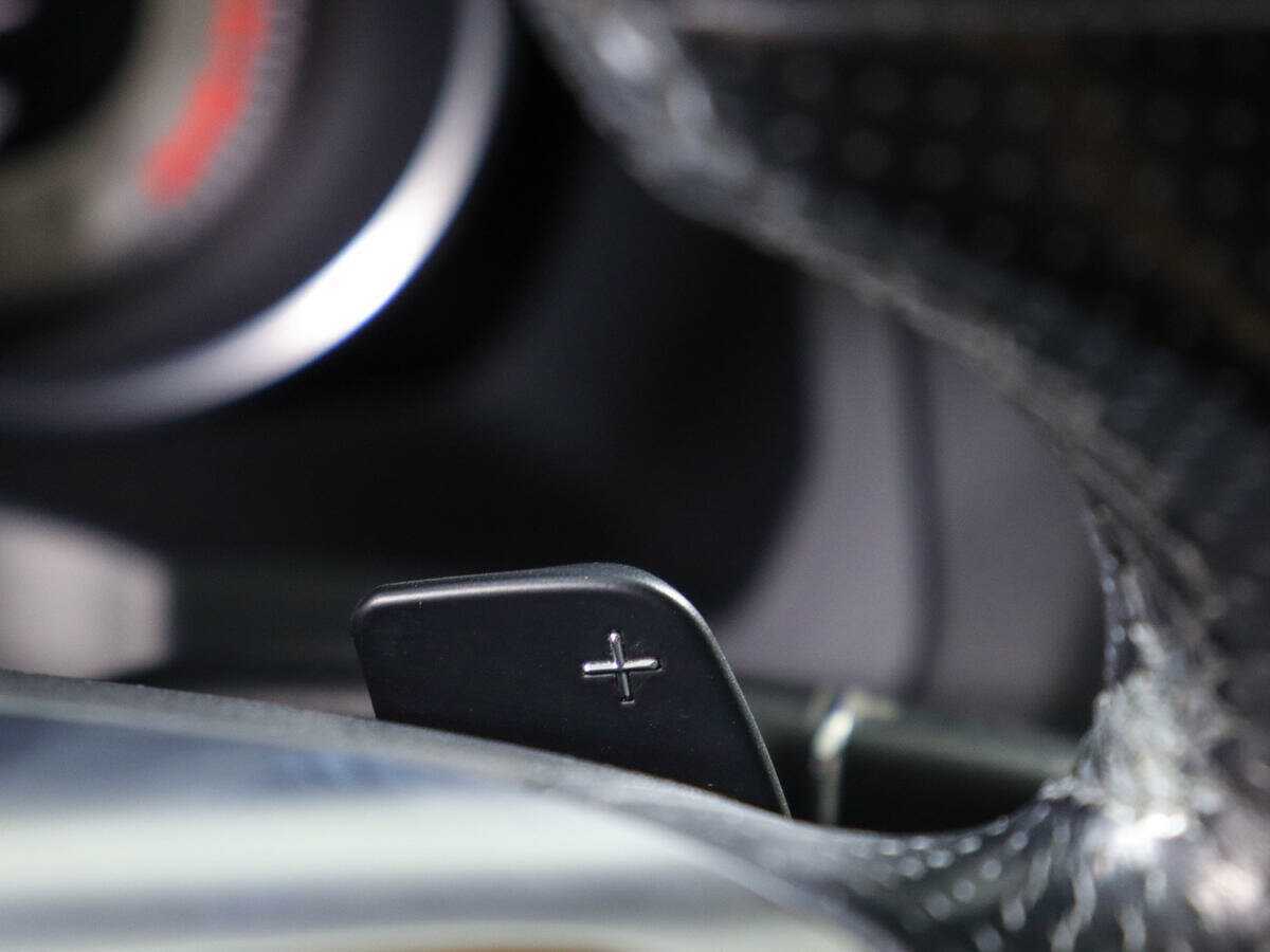 Б/У Мерседес-Бенц Е-Класс 2013 года. Фото: #15