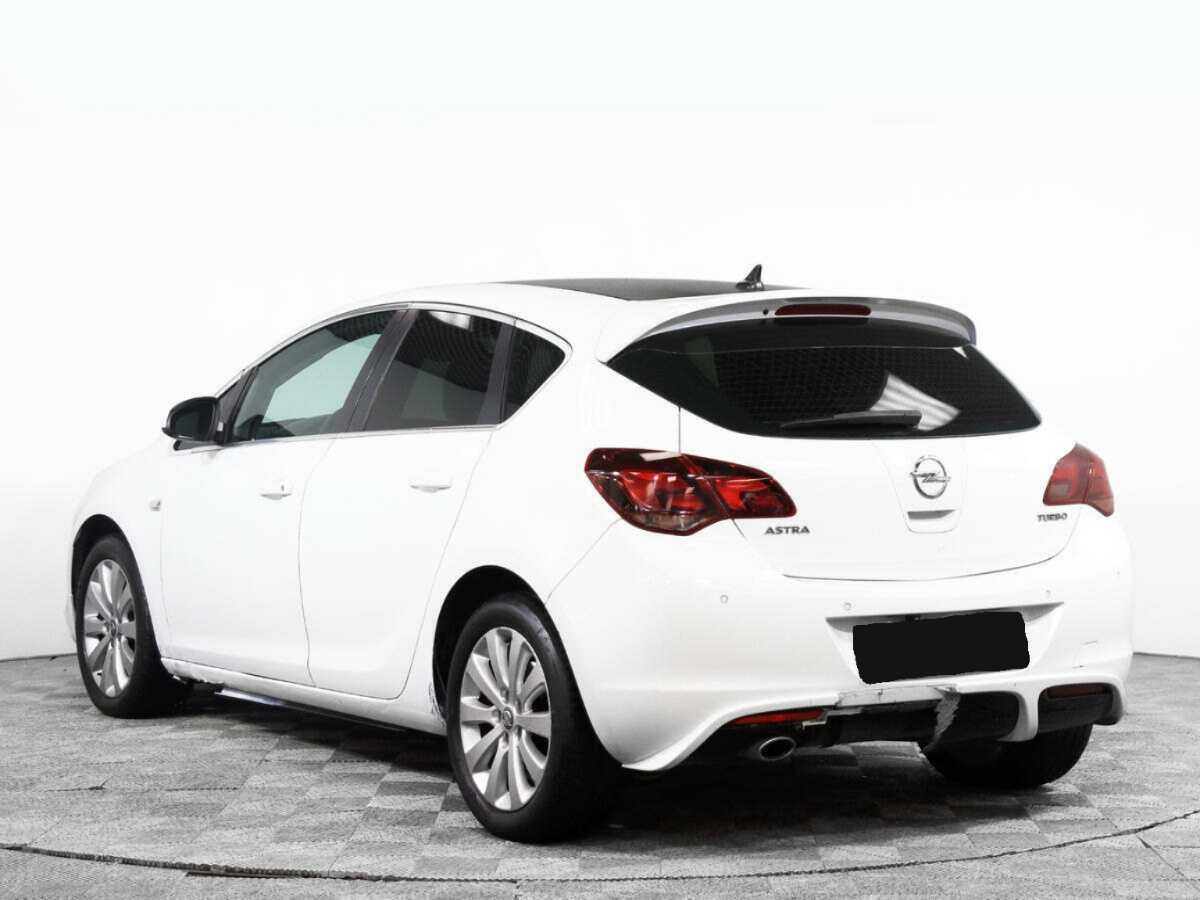 Б/У Опель Астра 2011 года. Фото: #5