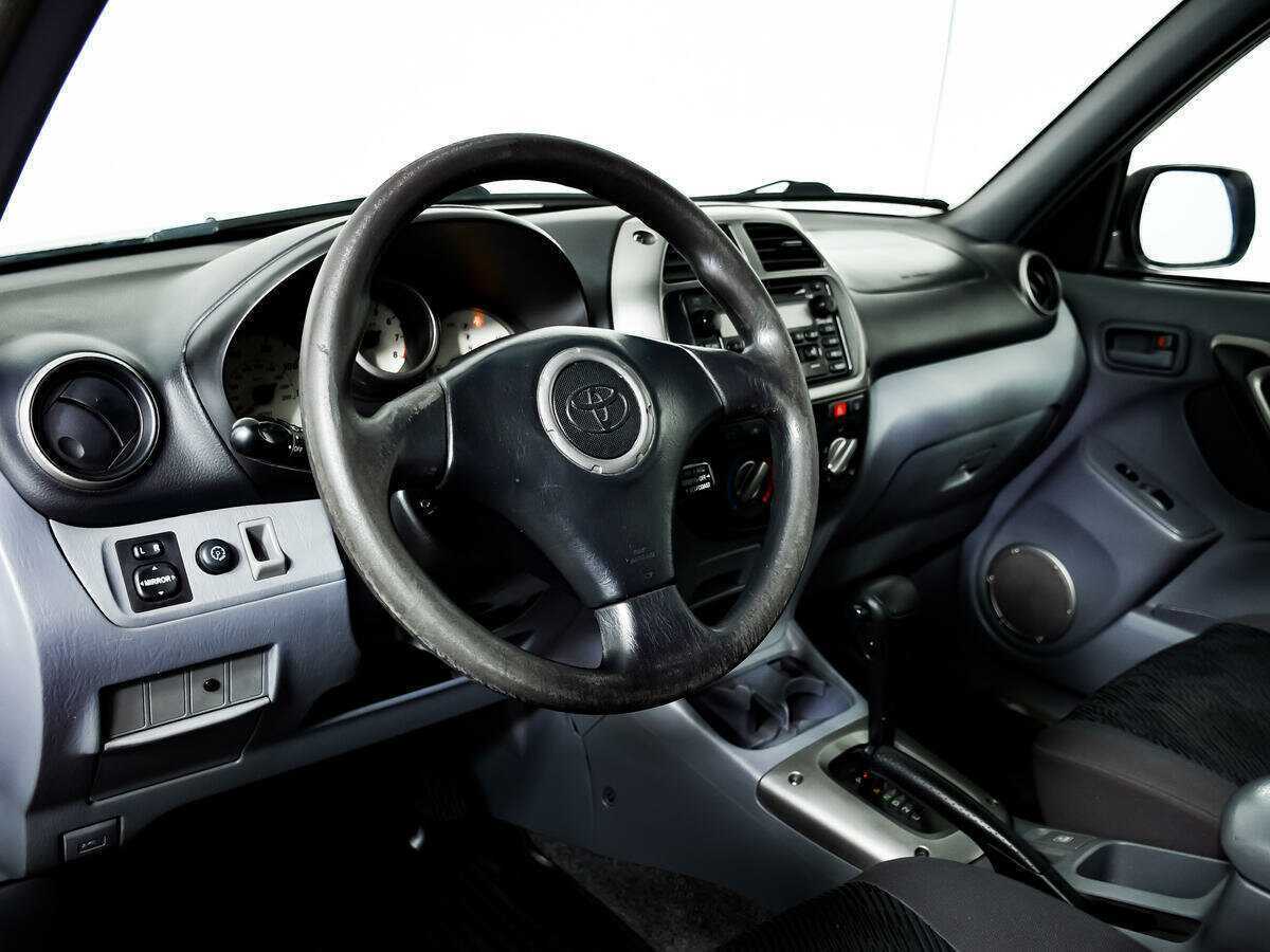 Б/У Тойота Рав4 2002 года. Фото: #12