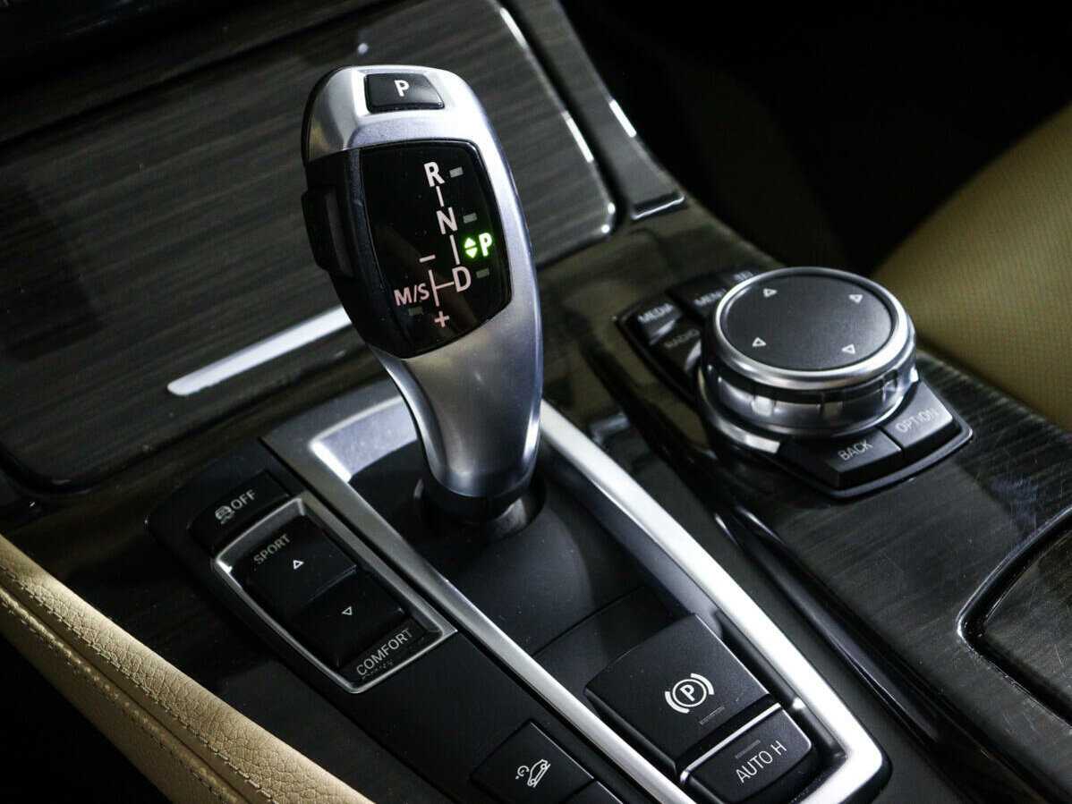 Б/У БМВ 5 серии 2016 года. Фото: #19