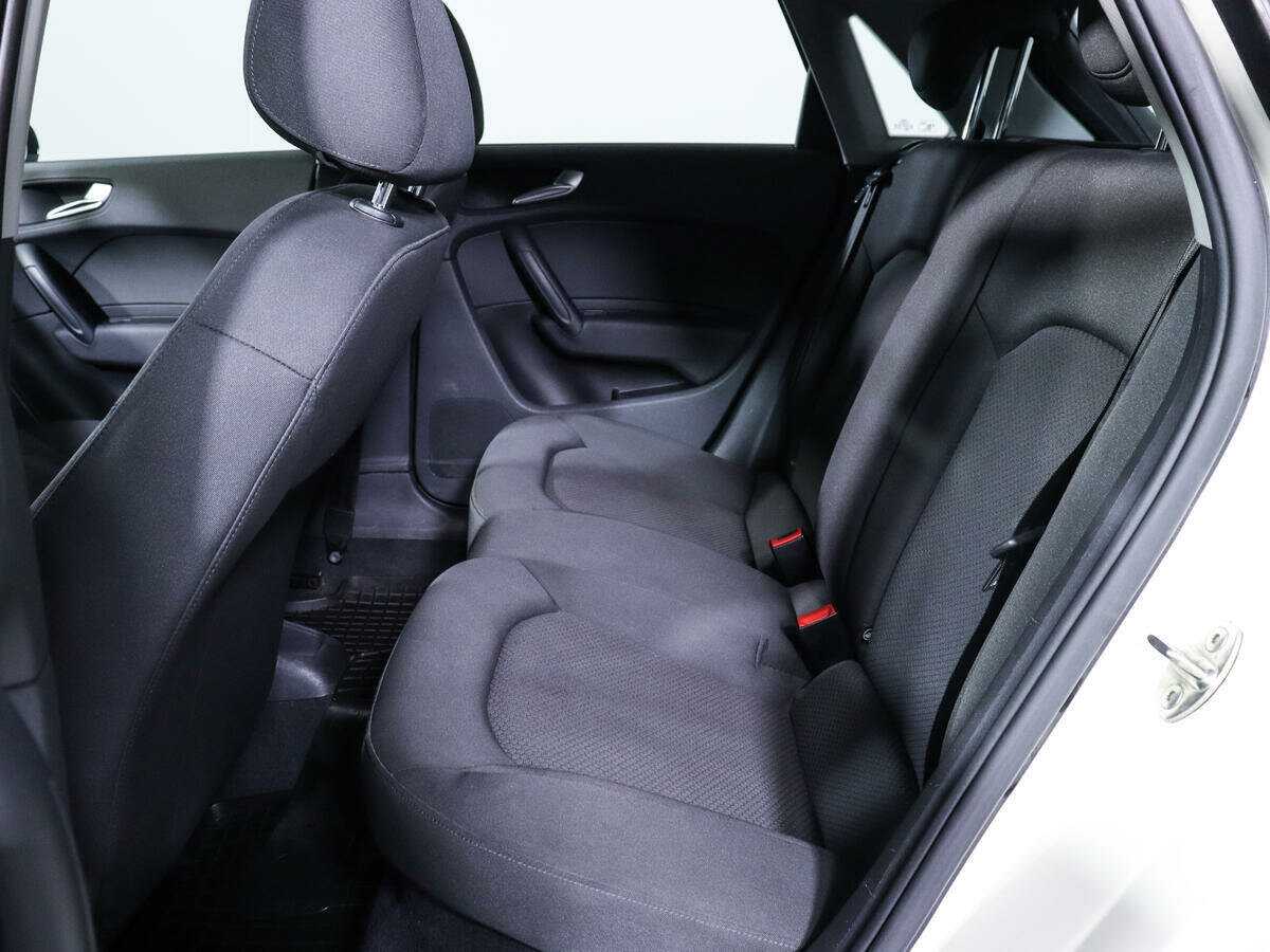 Б/У Ауди А1 2013 года. Фото: #8