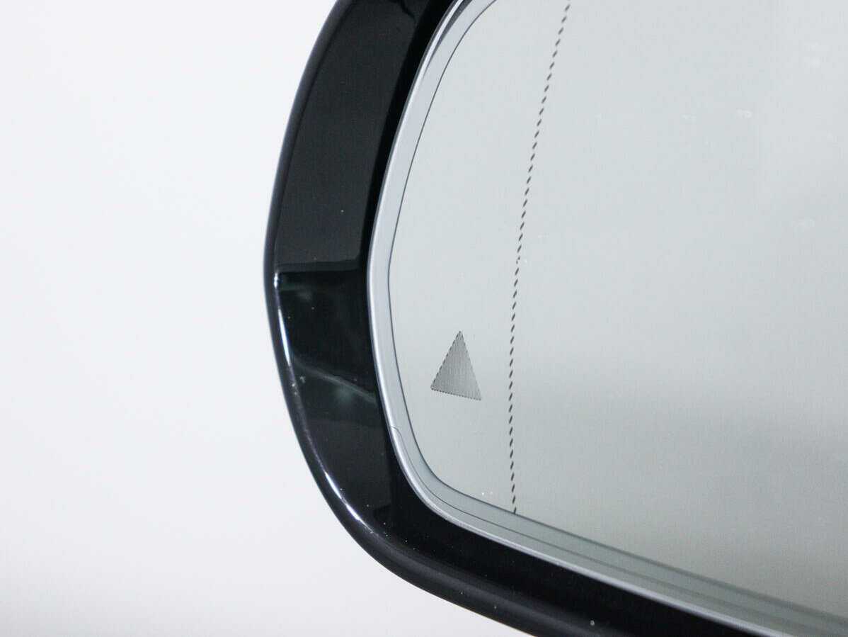 Б/У Мерседес-Бенц Е-Класс 2018 года. Фото: #22