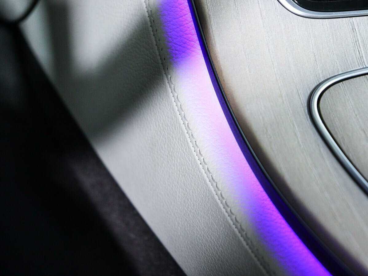 Б/У Мерседес-Бенц Е-Класс 2018 года. Фото: #24