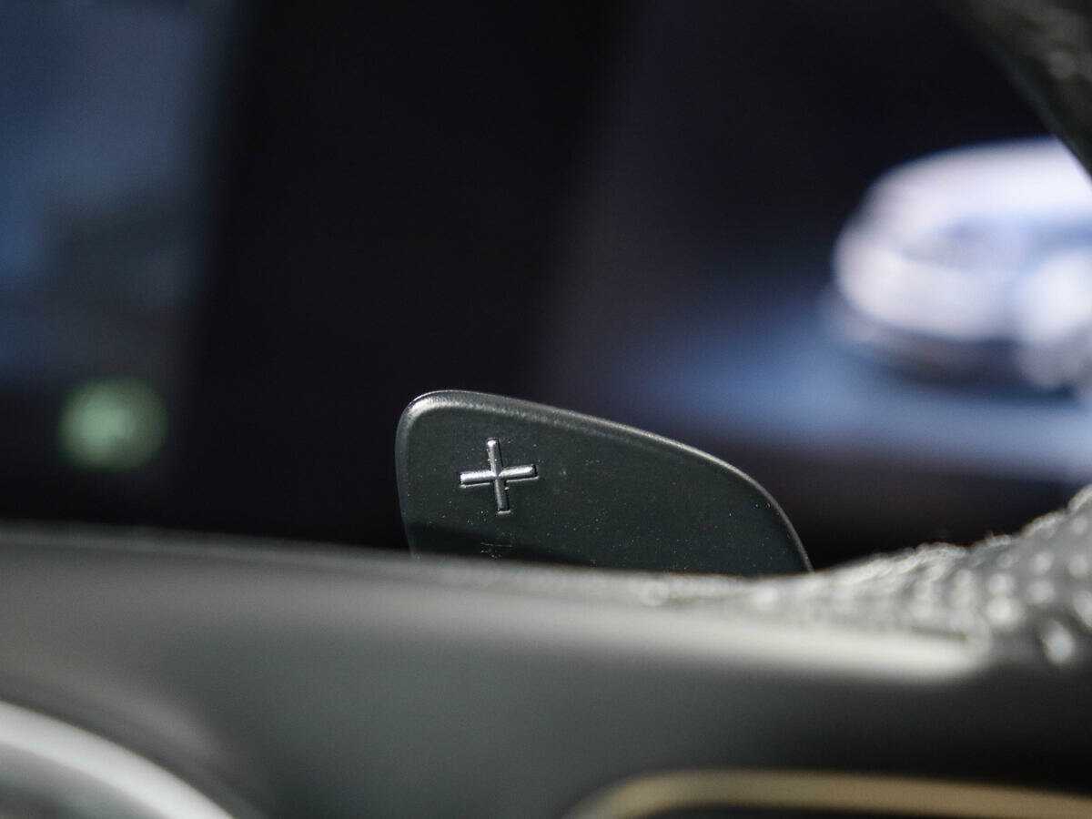 Б/У Мерседес-Бенц Е-Класс 2018 года. Фото: #20