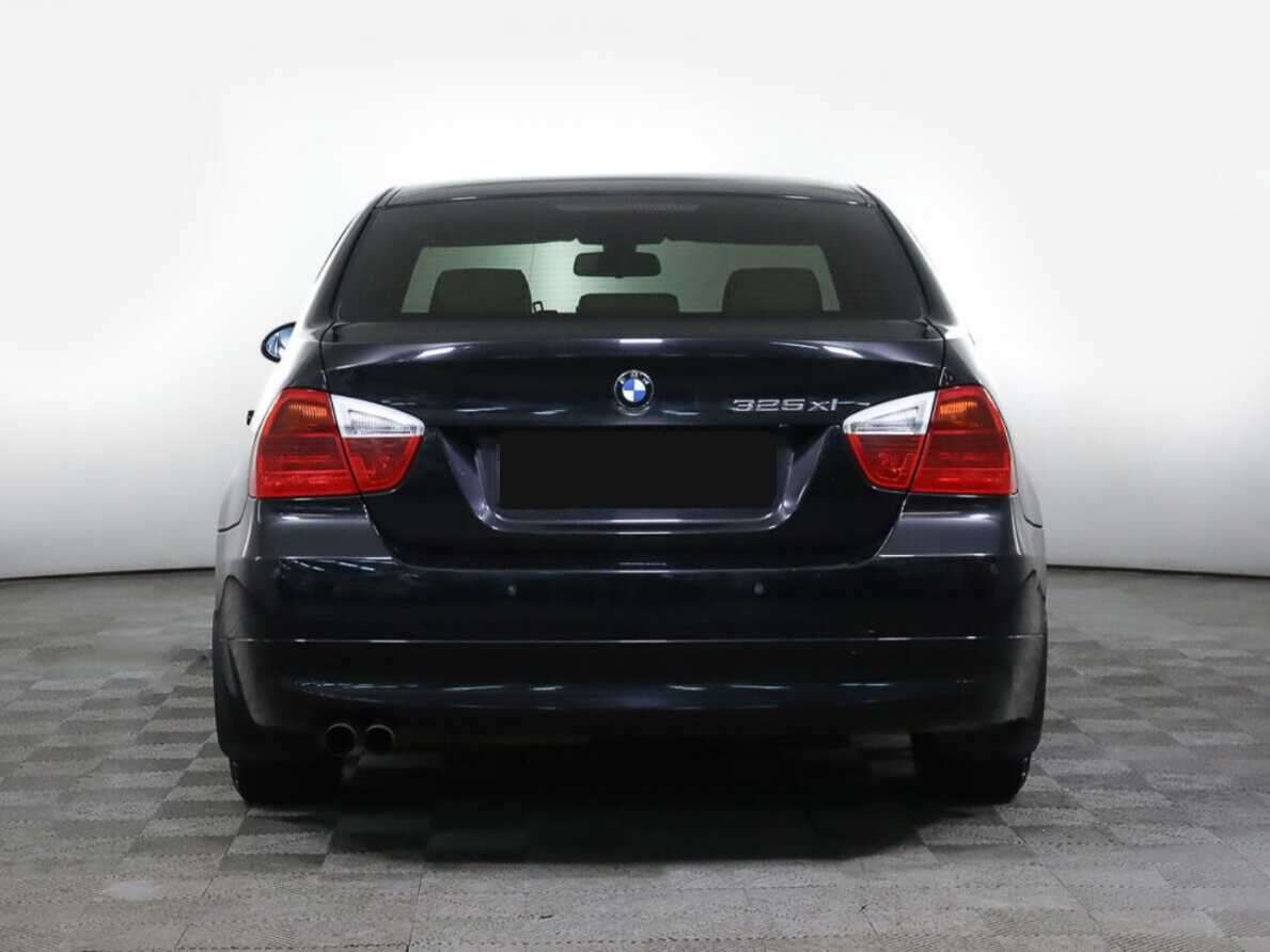 Б/У БМВ 3 серии 2005 года. Фото: #4