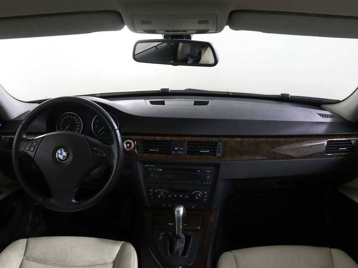 Б/У БМВ 3 серии 2005 года. Фото: #10