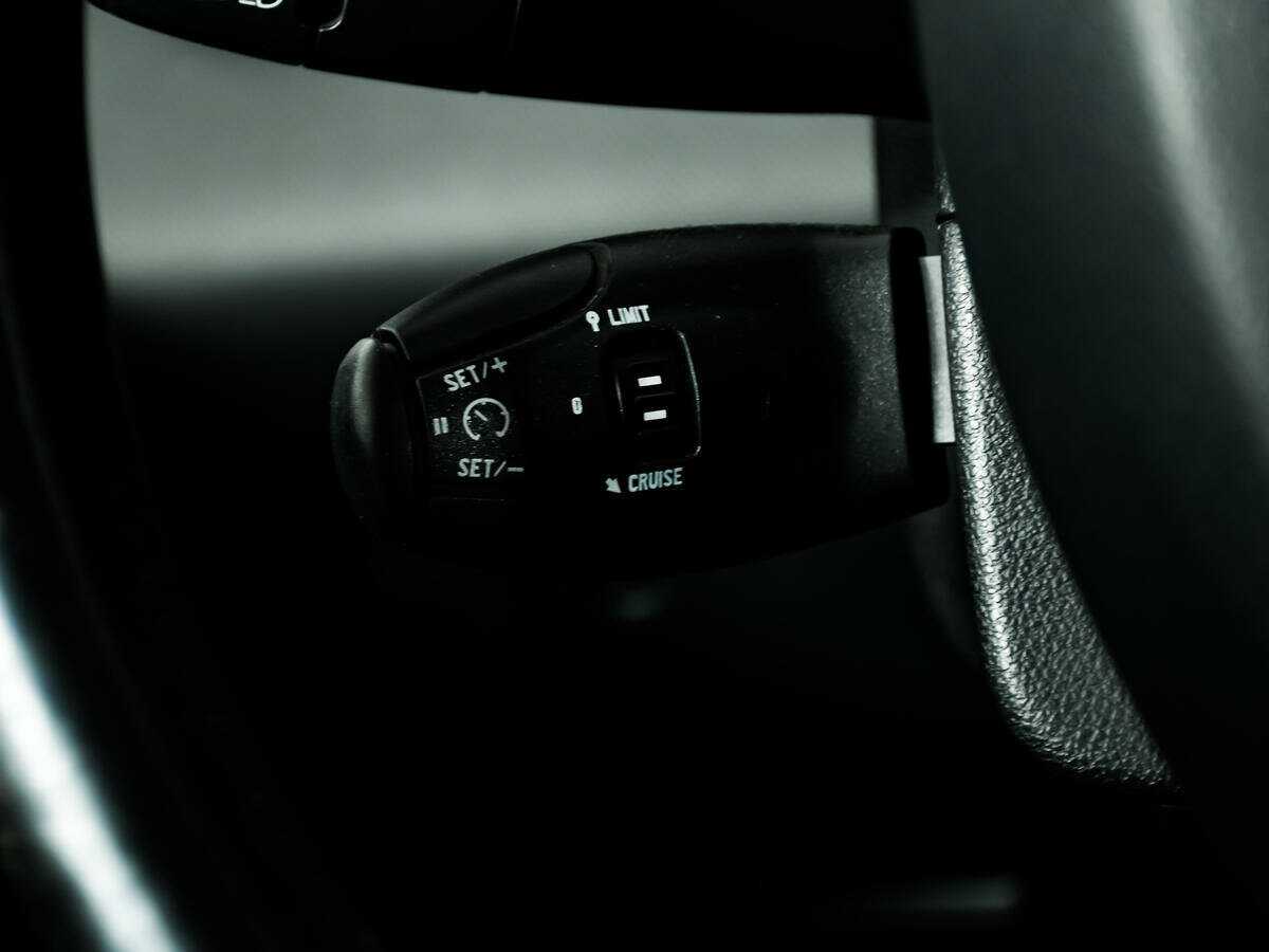 Б/У Пежо 308 2010 года. Фото: #13