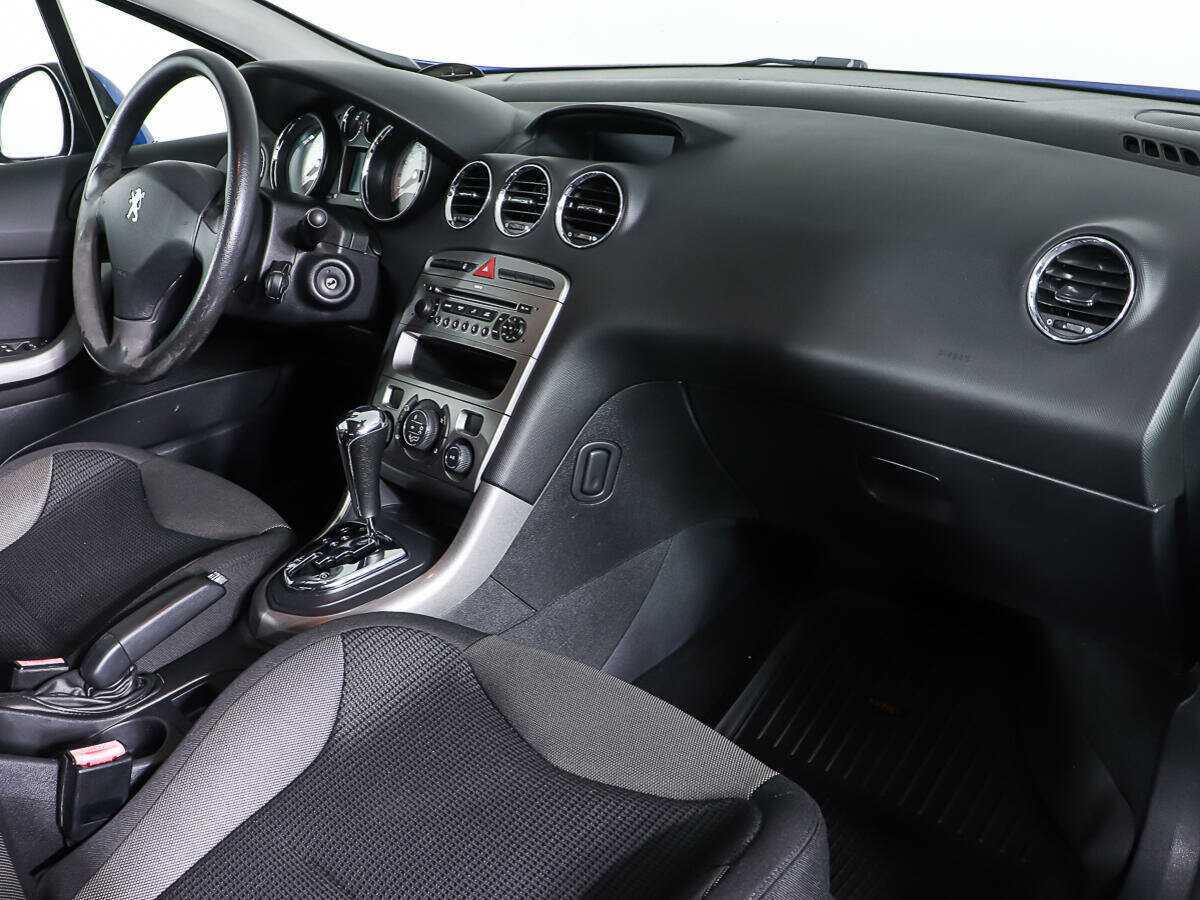 Б/У Пежо 308 2009 года. Фото: #8