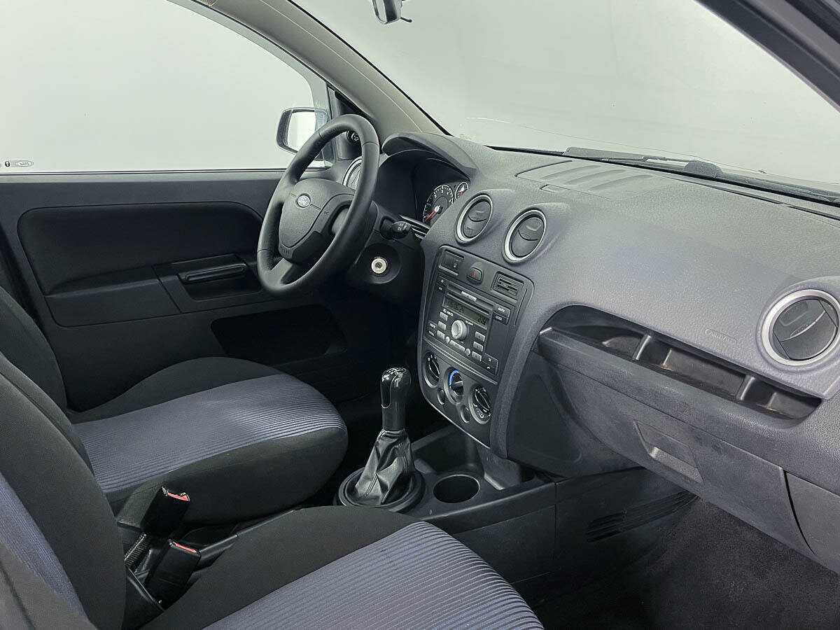 Б/У Форд Фьюжн 2007 года. Фото: #6