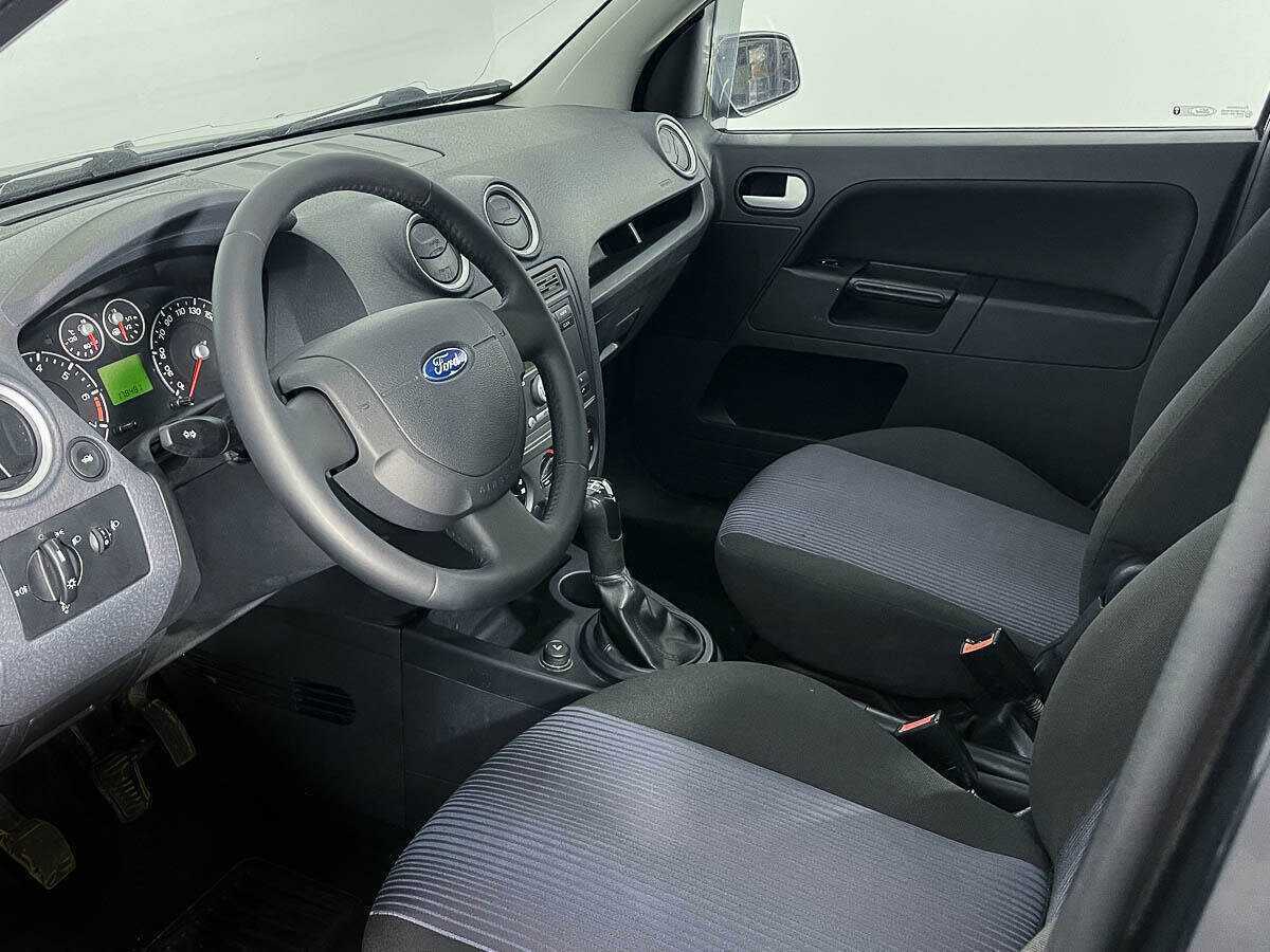 Б/У Форд Фьюжн 2007 года. Фото: #7