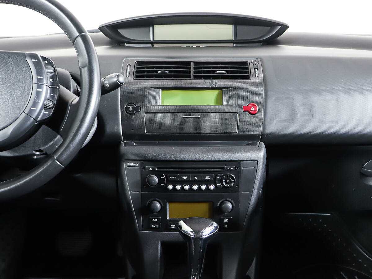 Б/У Ситроен Ц4 2010 года. Фото: #11