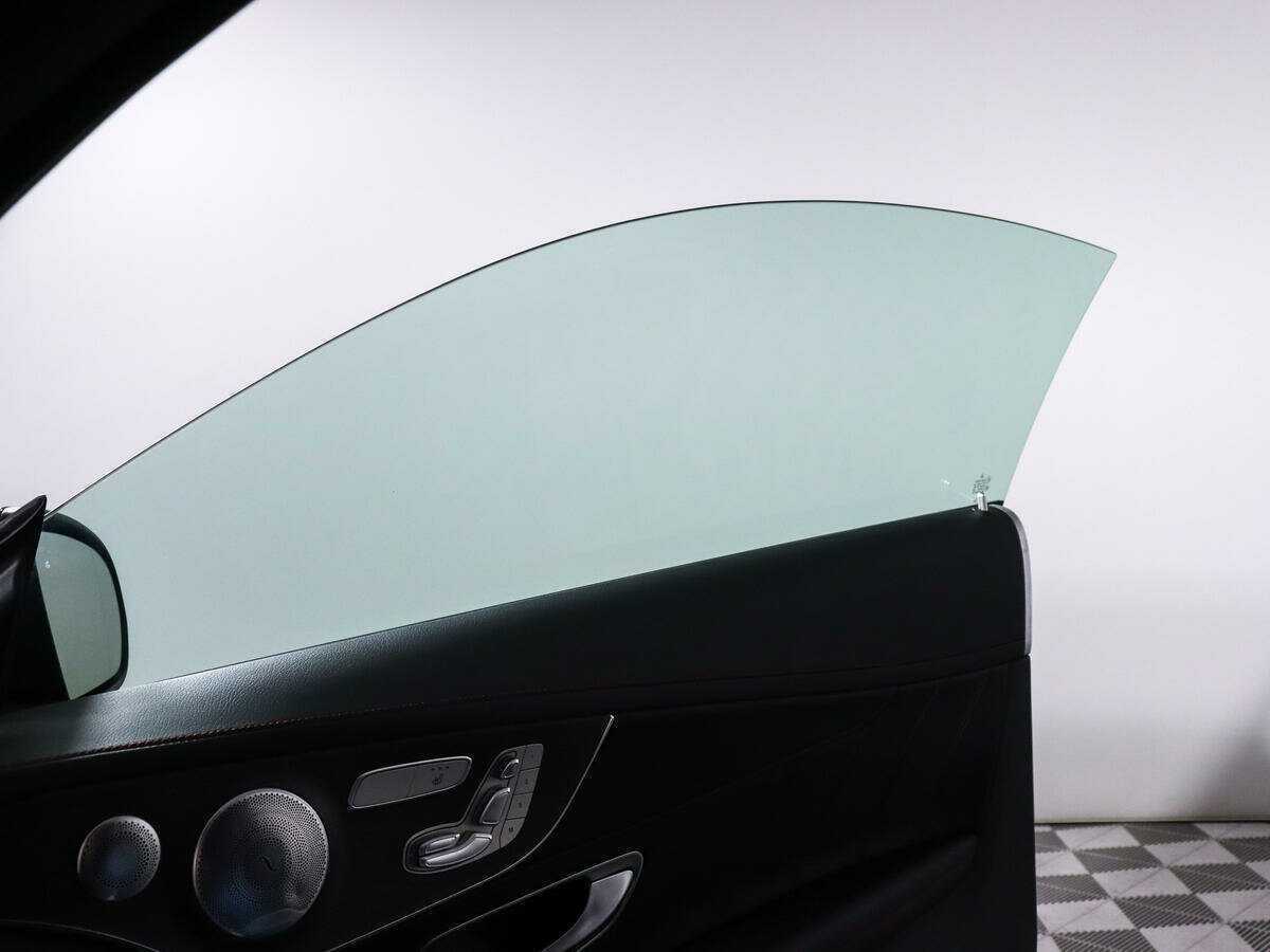 Б/У Мерседес-Бенц Ц-Класс АМГ 2019 года. Фото: #7