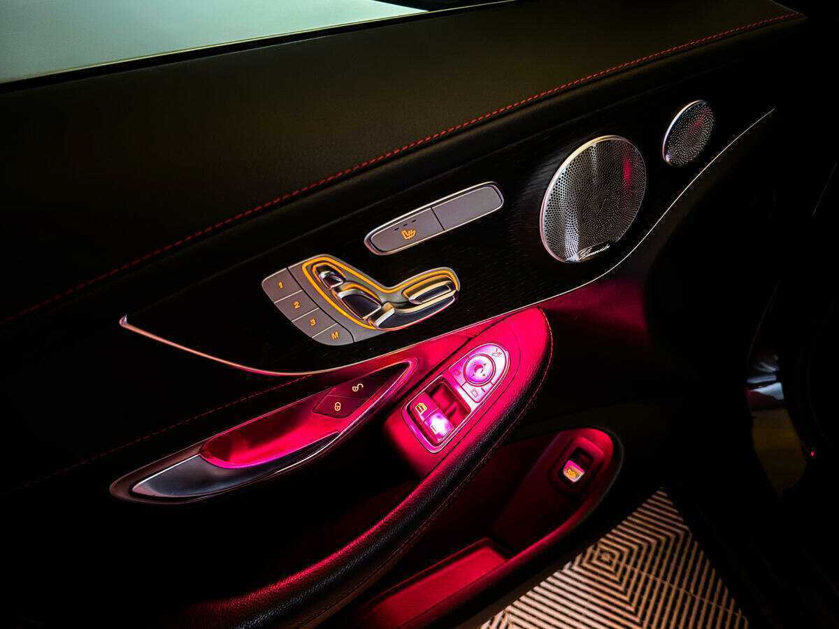 Б/У Мерседес-Бенц Ц-Класс АМГ 2019 года. Фото: #14