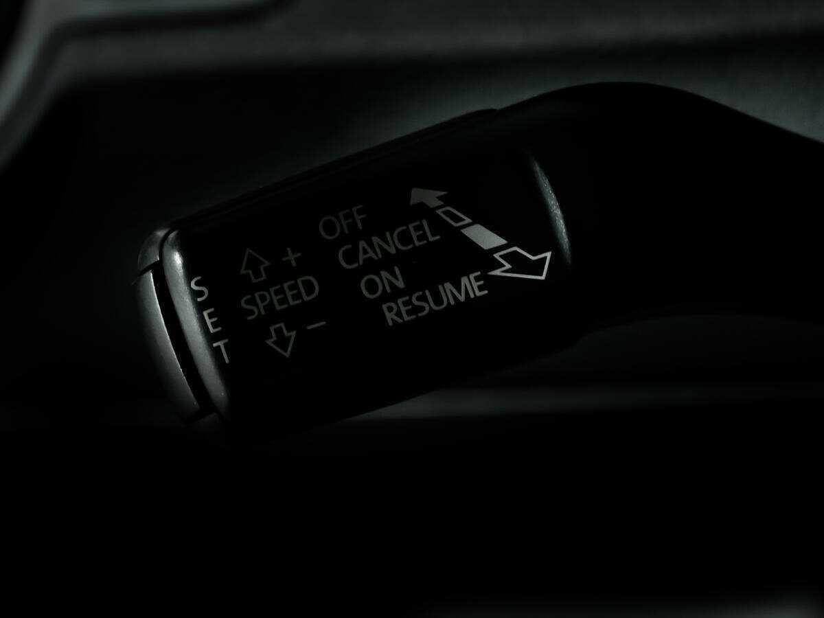 Б/У Фольксваген Пассат 2008 года. Фото: #14