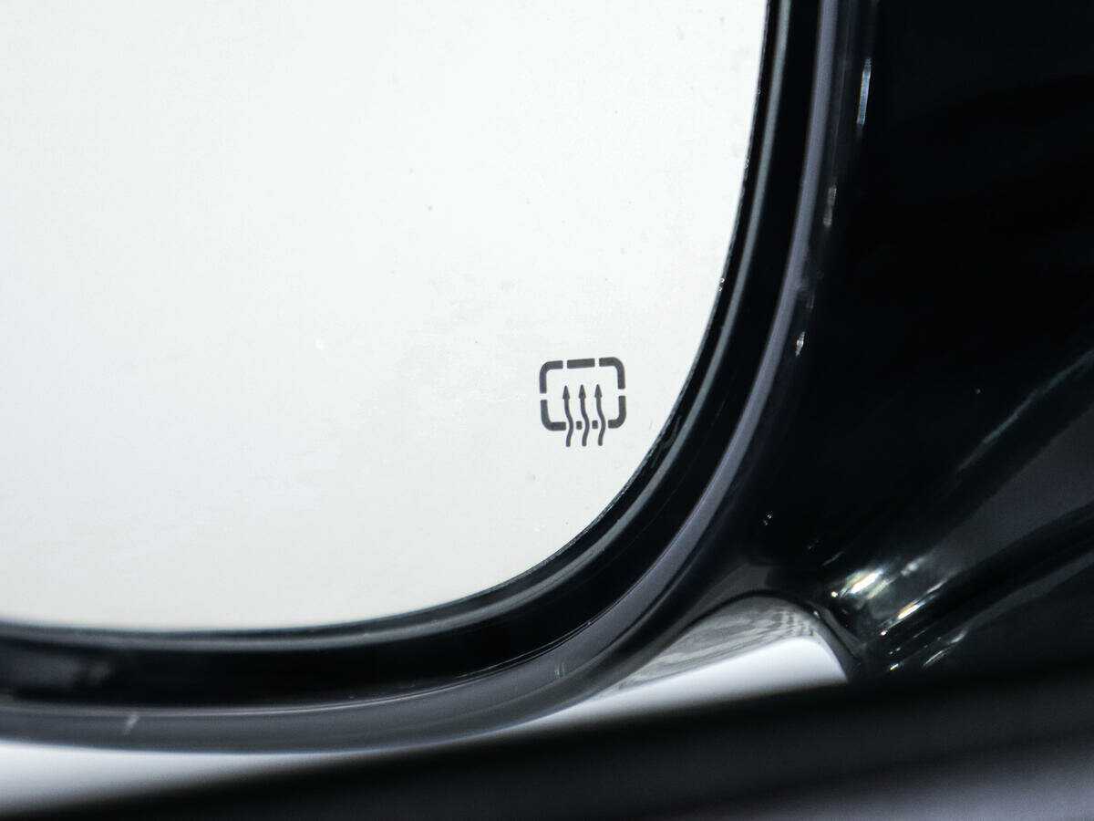 Б/У Додж Челленджер 2019 года. Фото: #23