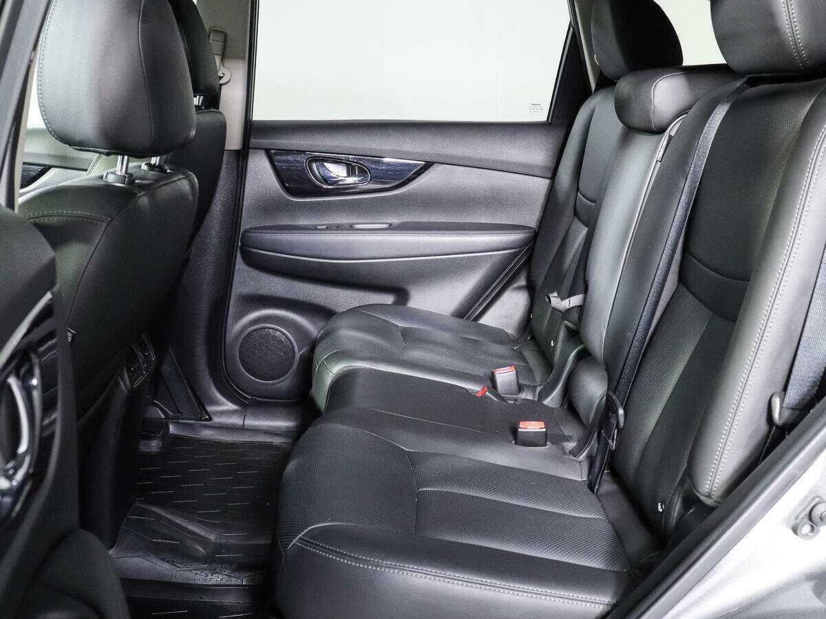 Б/У Ниссан Икс-Трейл 2020 года. Фото: #9