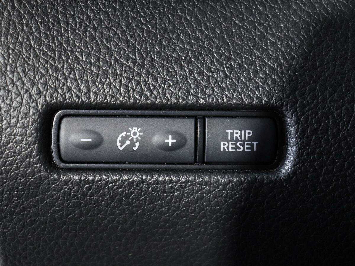 Б/У Ниссан Икс-Трейл 2020 года. Фото: #17