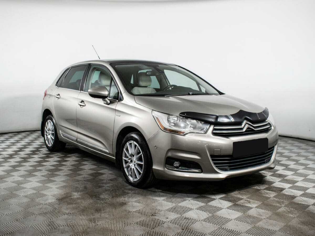 Б/У Ситроен Ц4 2011 года. Фото: #2