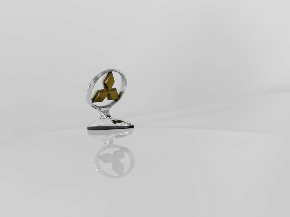 Б/У Митсубиши Паджеро 2021 года. Фото: #17