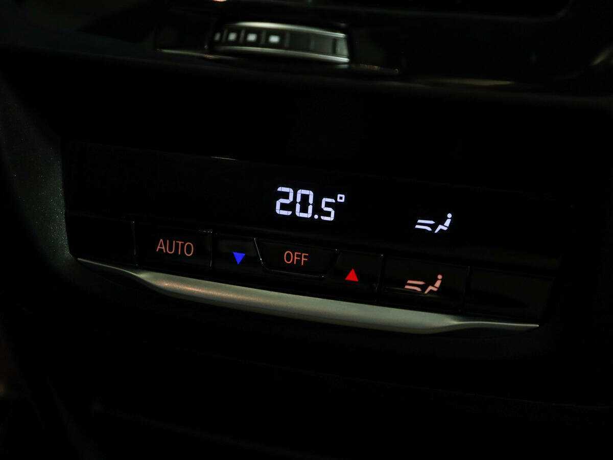 Б/У БМВ Икс3 2023 года. Фото: #13