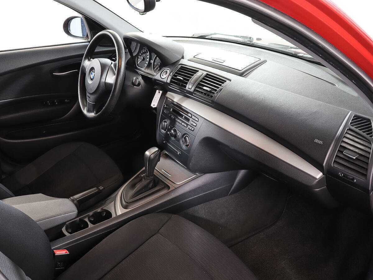 Б/У БМВ 1 серии 2008 года. Фото: #8