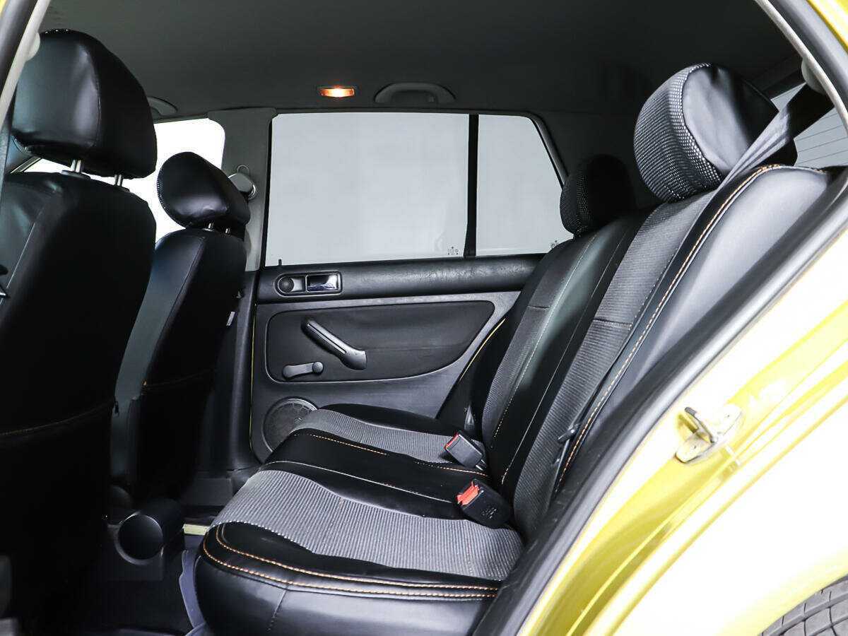 Б/У Фольксваген Гольф 1999 года. Фото: #9