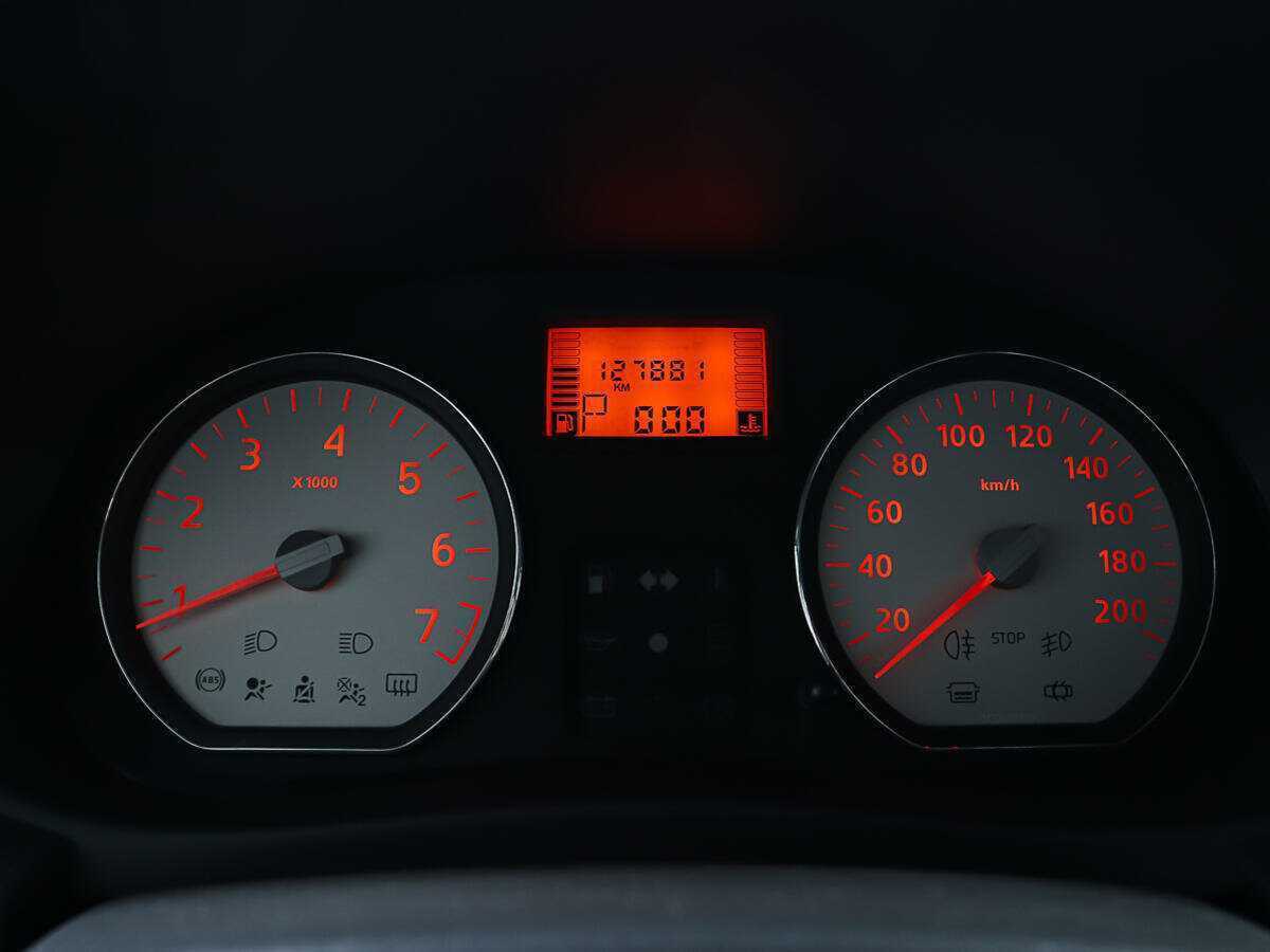 Б/У Рено Сандеро 2011 года. Фото: #13