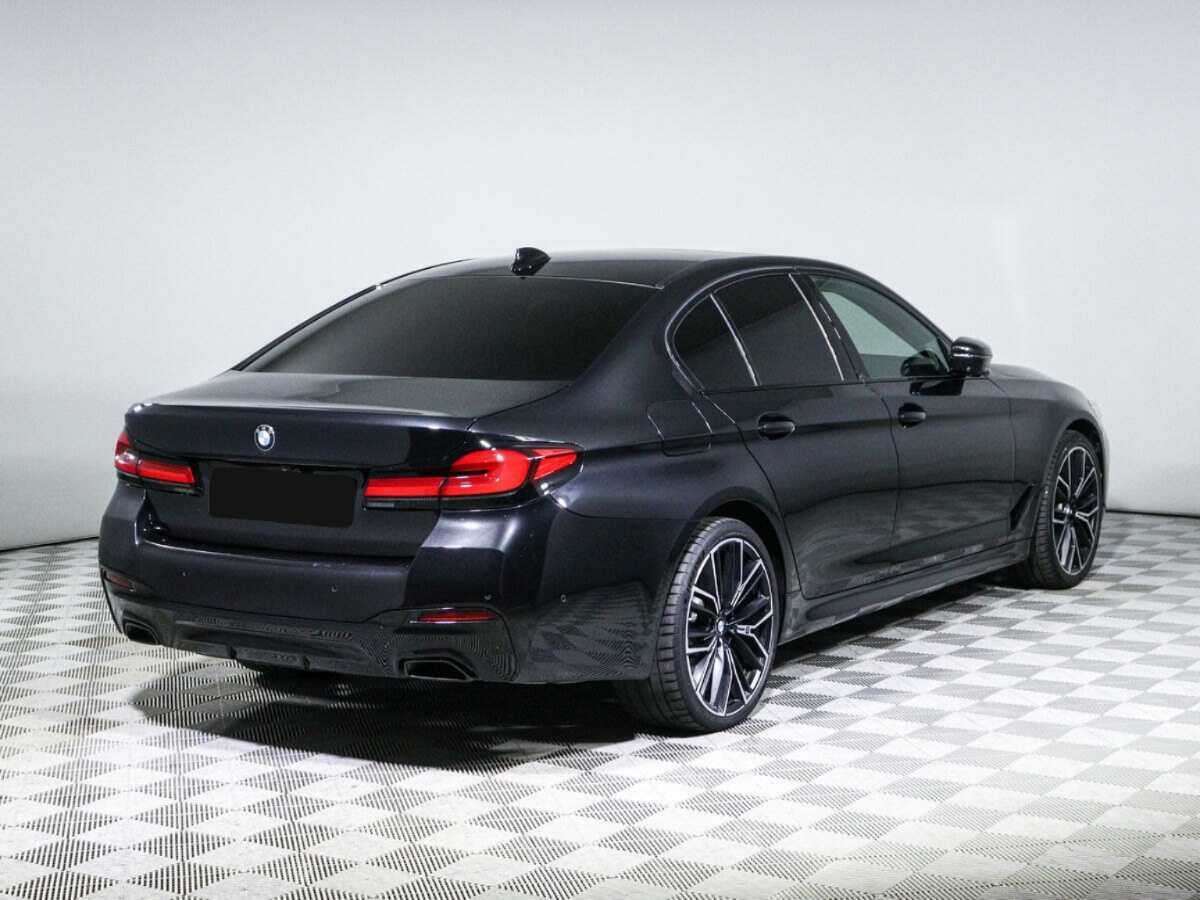 Б/У БМВ 5 серии 2021 года. Фото: #4