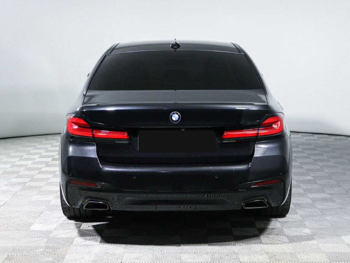 Б/У БМВ 5 серии 2021 года. Фото: #5