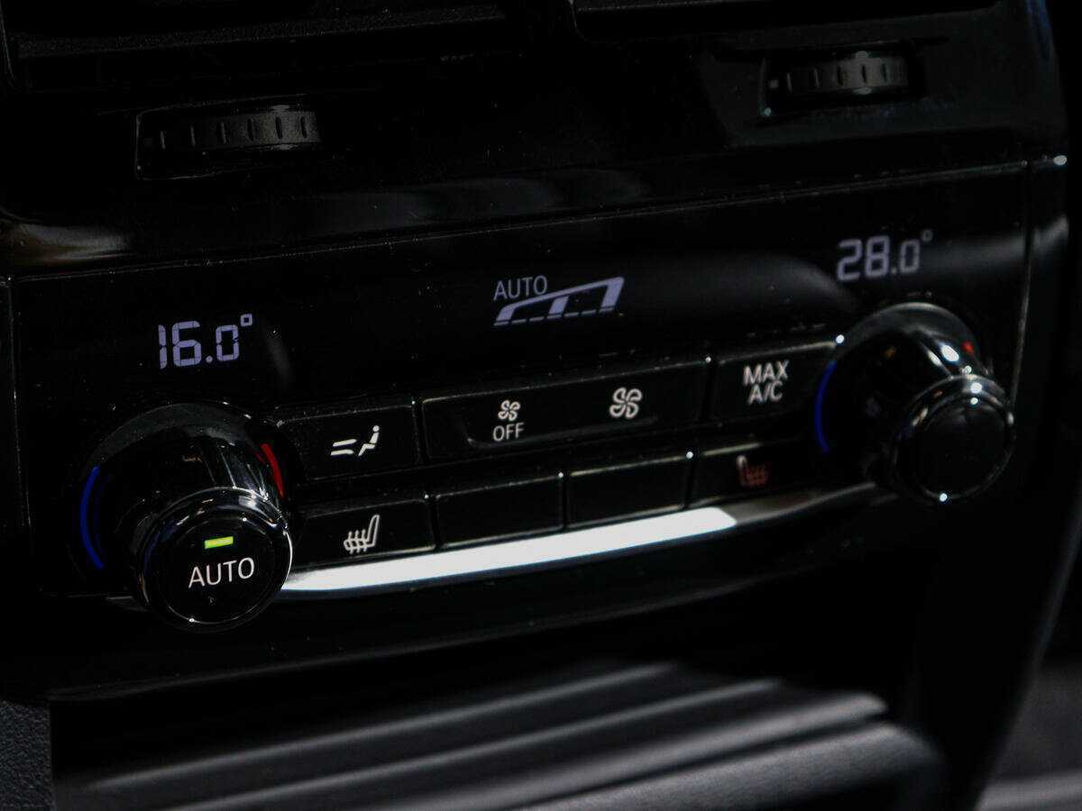 Б/У БМВ 5 серии 2021 года. Фото: #16