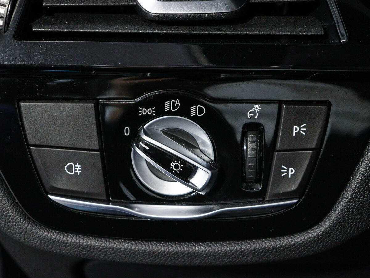 Б/У БМВ 5 серии 2021 года. Фото: #21