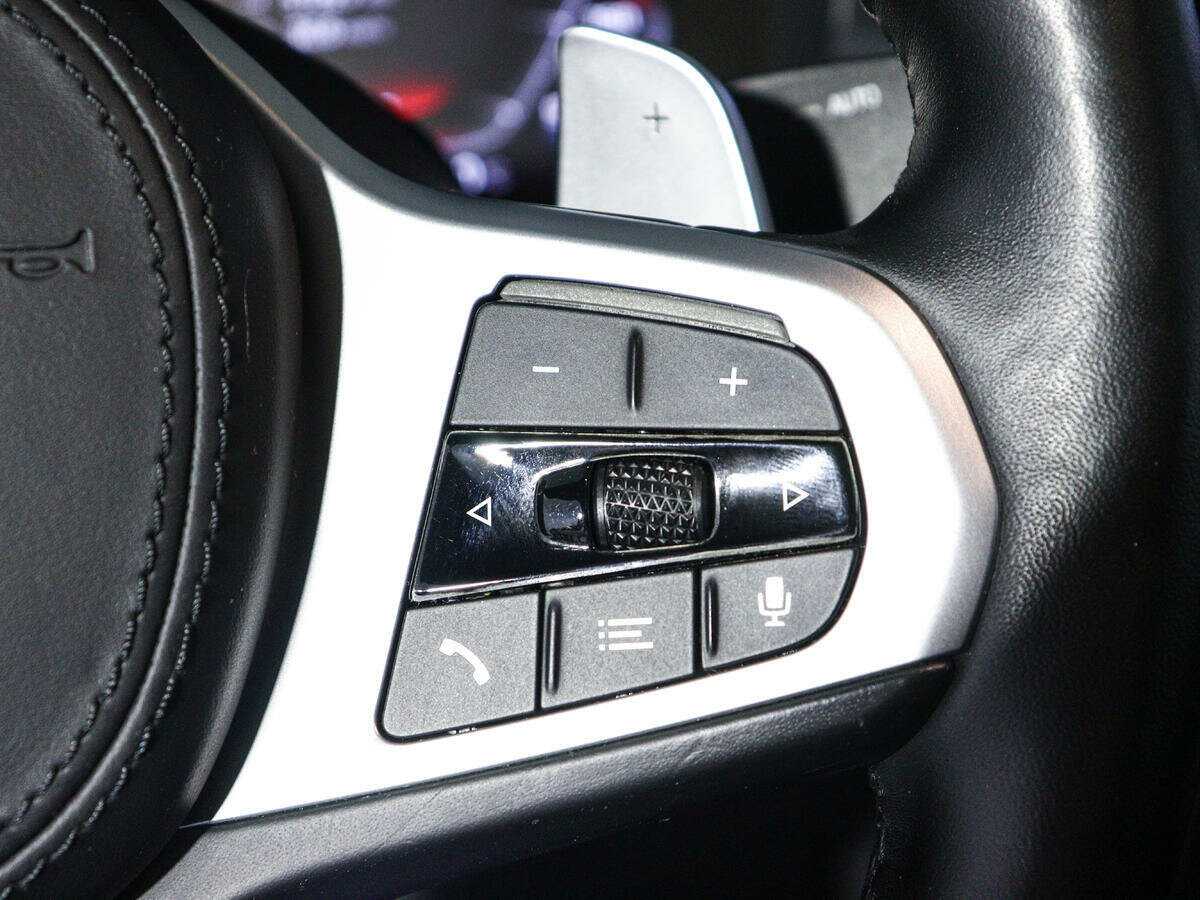 Б/У БМВ 5 серии 2021 года. Фото: #23