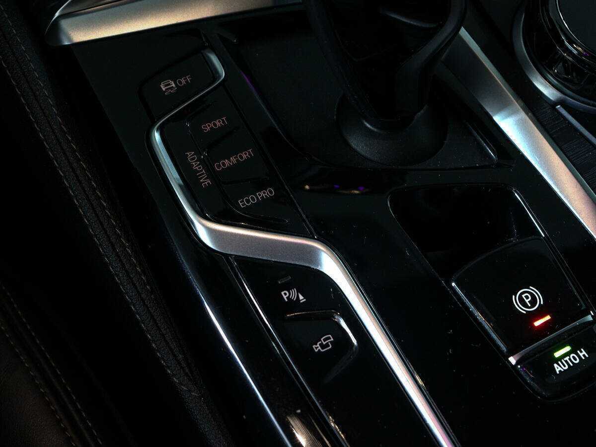 Б/У БМВ 5 серии 2021 года. Фото: #26