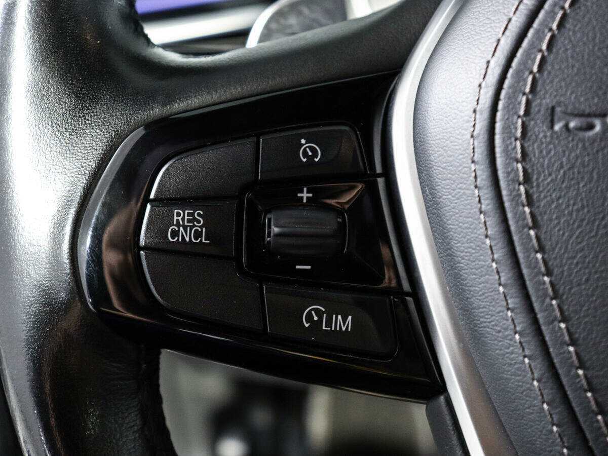 Б/У БМВ 5 серии 2019 года. Фото: #16