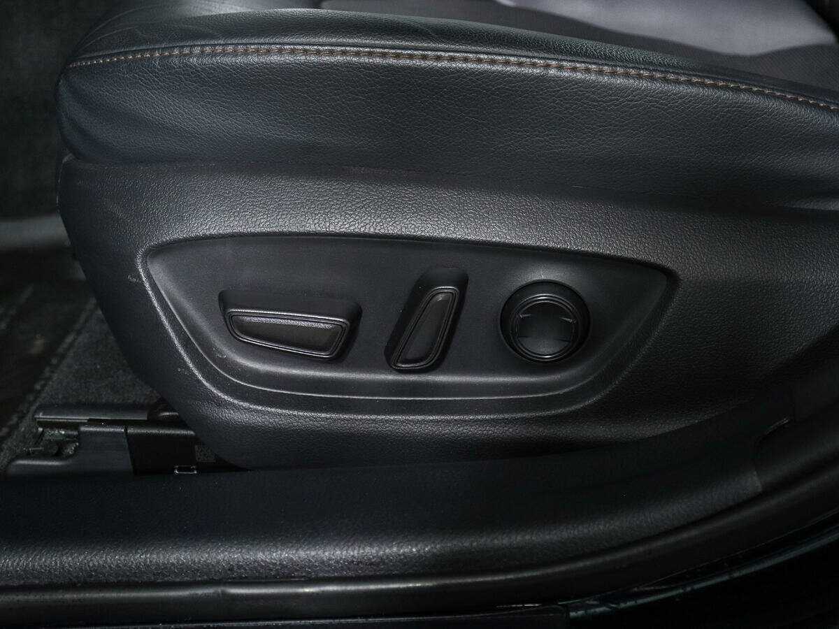 Б/У Тойота Камри 2020 года. Фото: #16