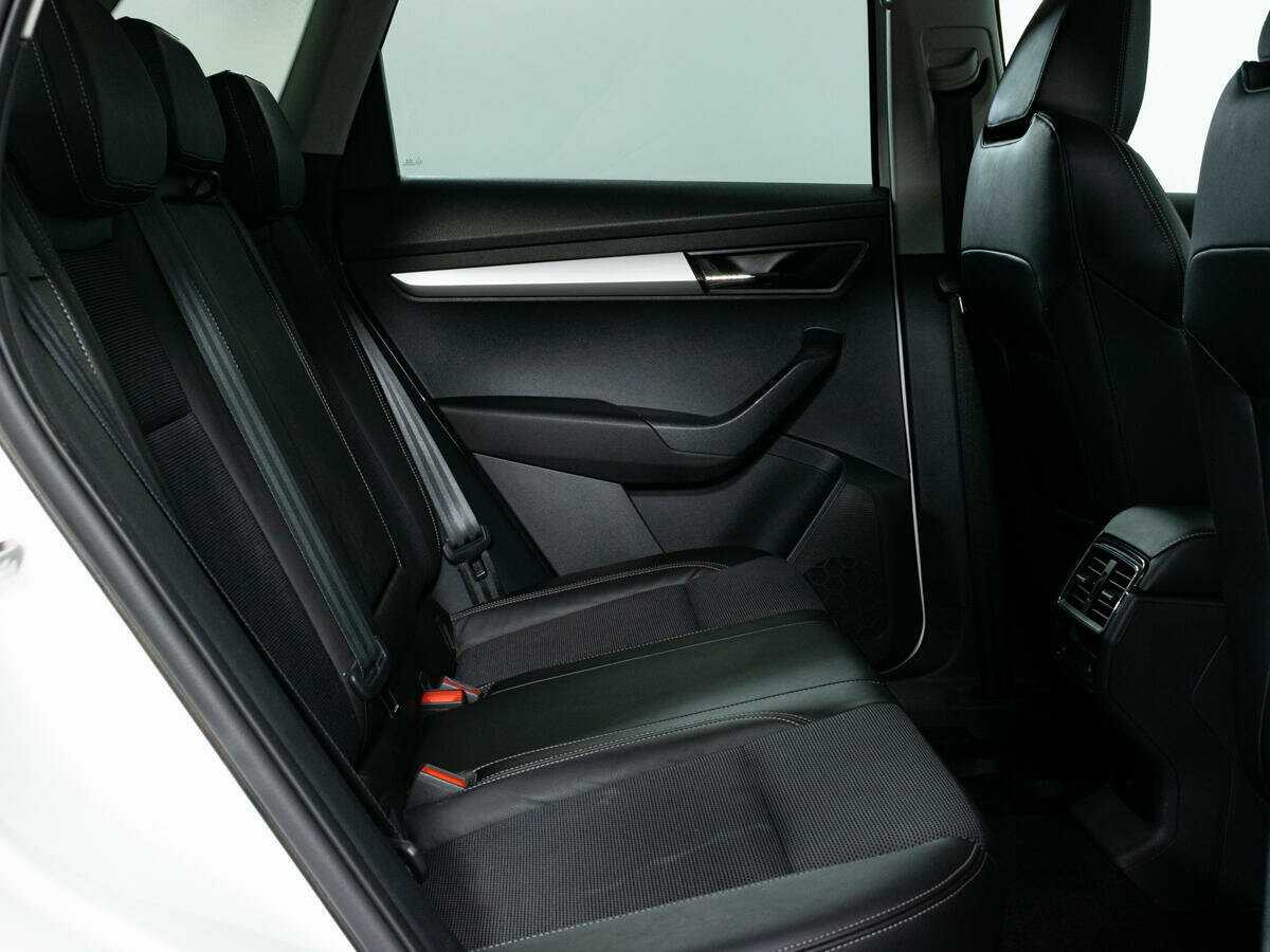 Б/У Шкода Карок 2022 года. Фото: #11