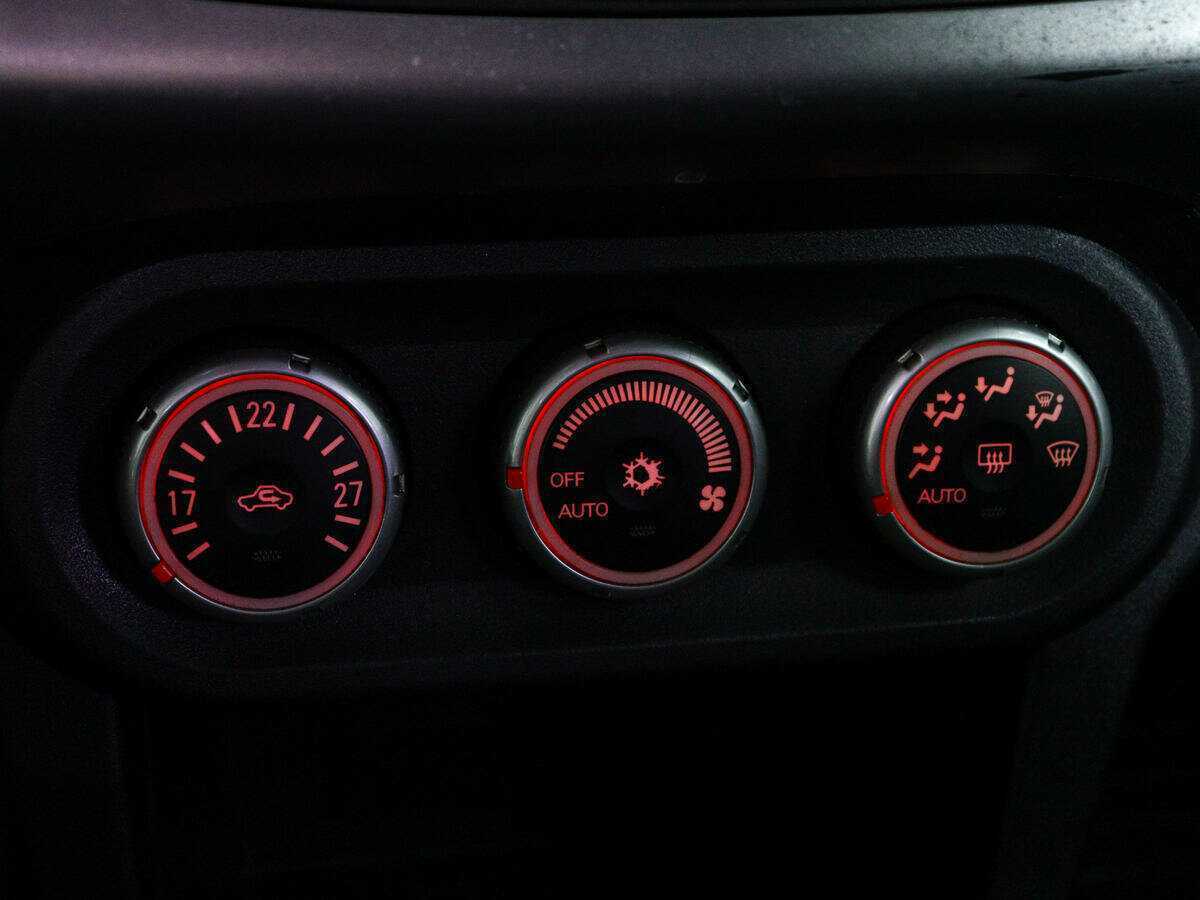 Б/У Митсубиши Лансер 2008 года. Фото: #13