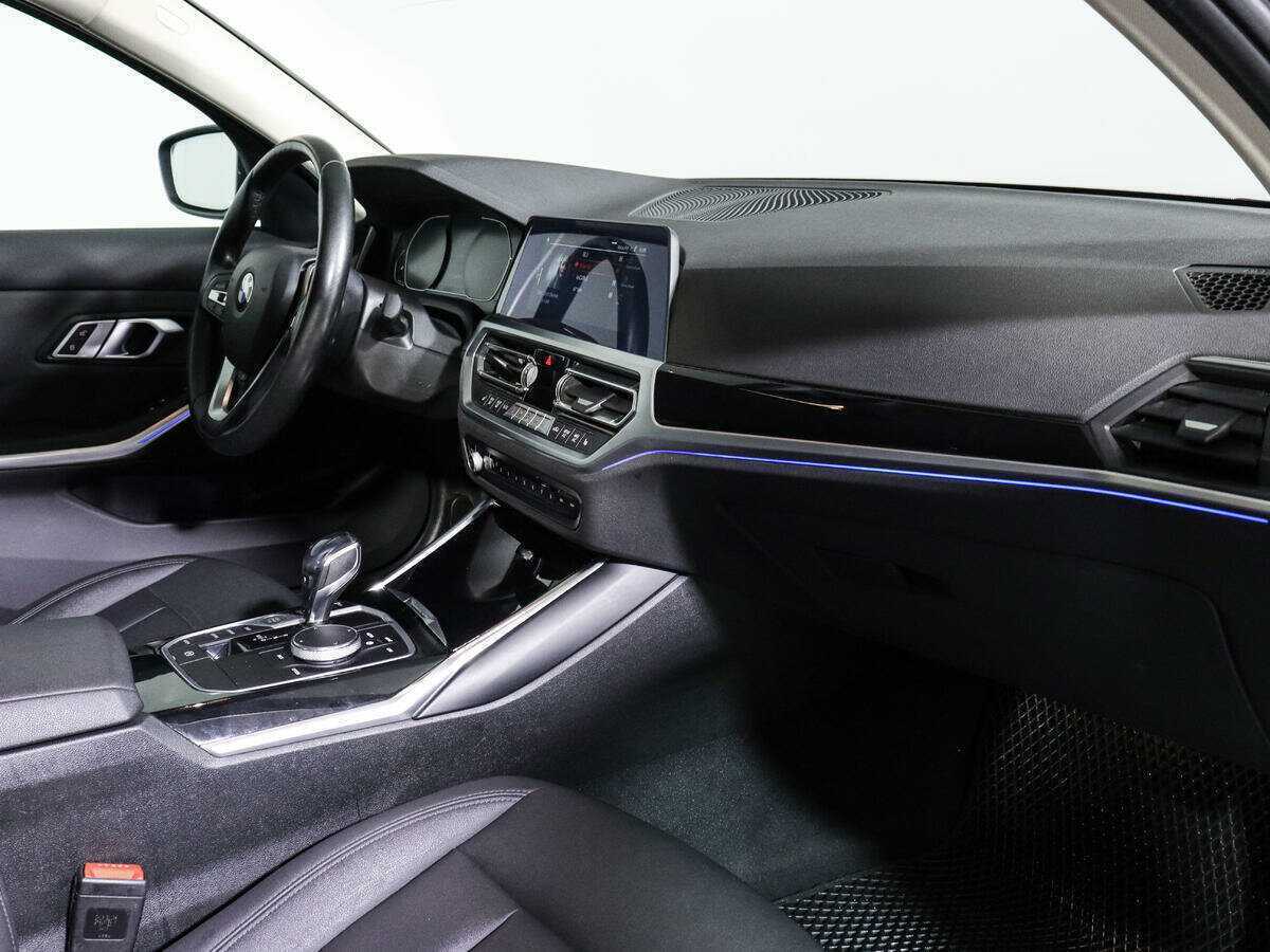 Б/У БМВ 3 серии 2020 года. Фото: #8