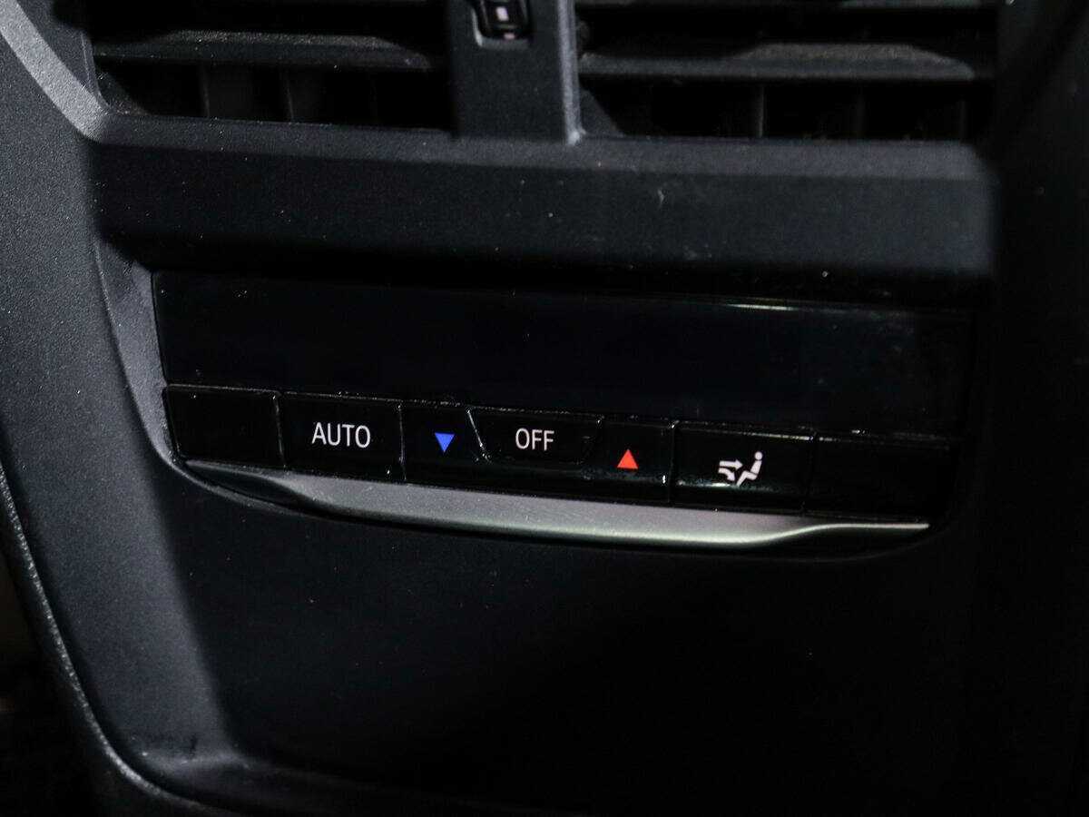 Б/У БМВ 3 серии 2020 года. Фото: #15