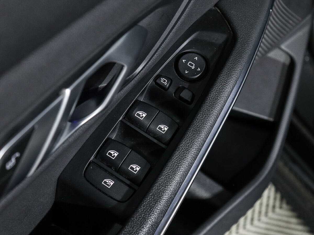 Б/У БМВ 3 серии 2020 года. Фото: #16