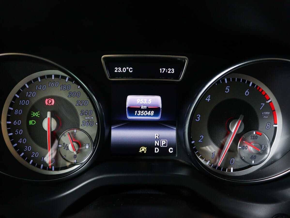 Б/У Мерседес-Бенц КЛА 2016 года. Фото: #7