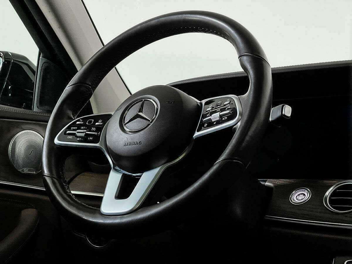 Б/У Мерседес-Бенц Е-Класс 2018 года. Фото: #14